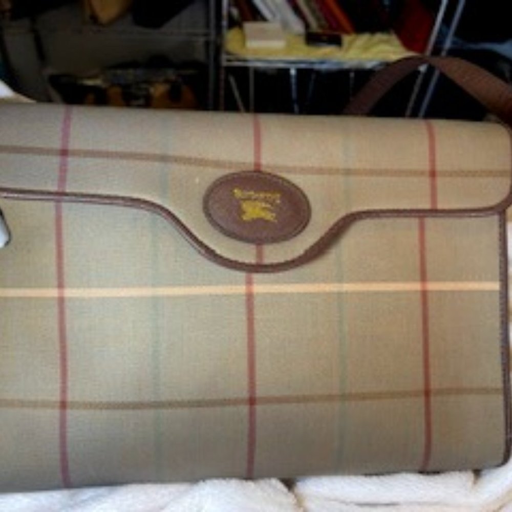 BURBERRYS EUC VINTAGE SHOULDER/CROSSBODY BAG